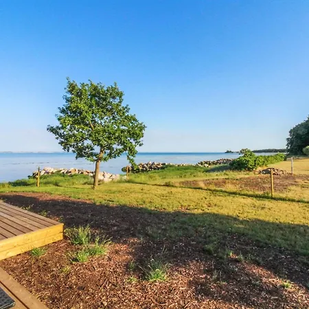Sasser - 10m From The Sea By Interhome Semesterbostad Oure